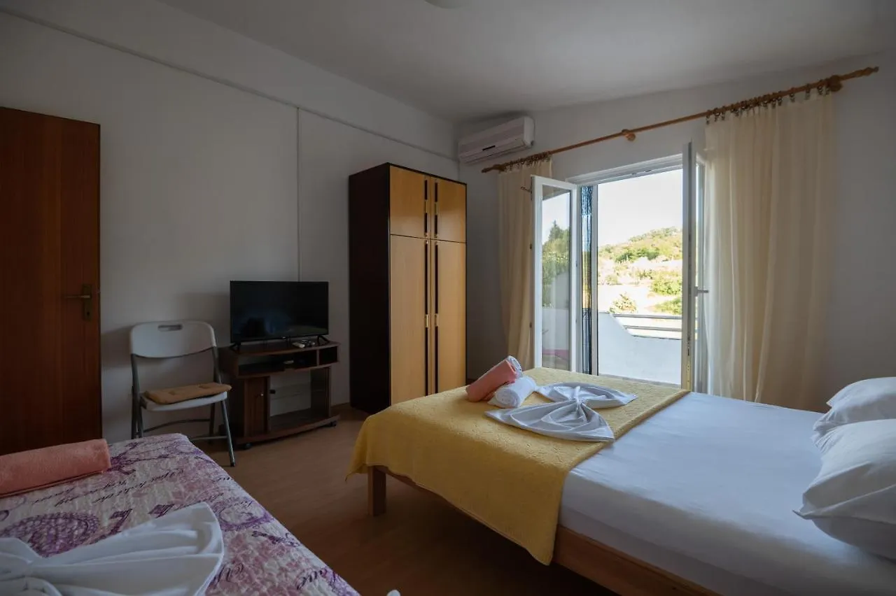 Marina'S Apartments Razanac