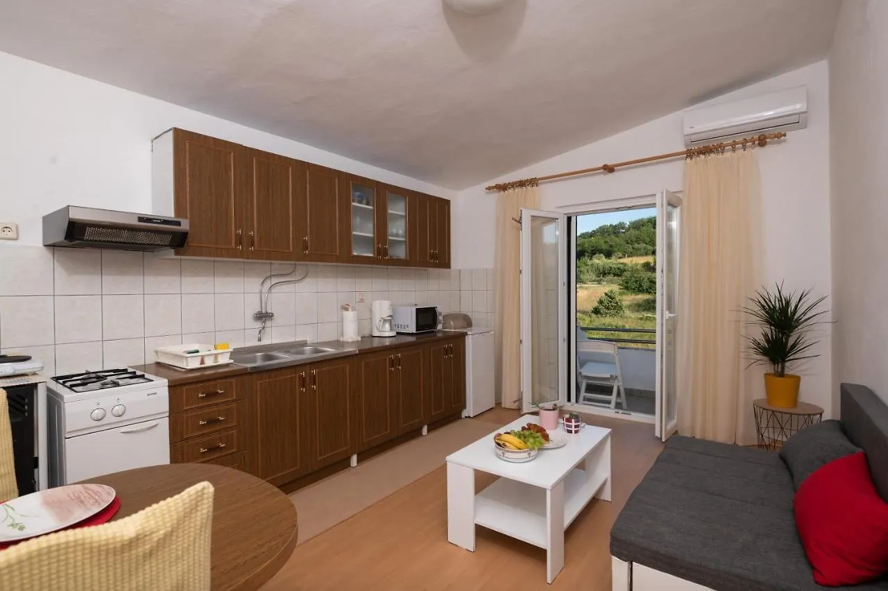 Marina'S Apartments Razanac