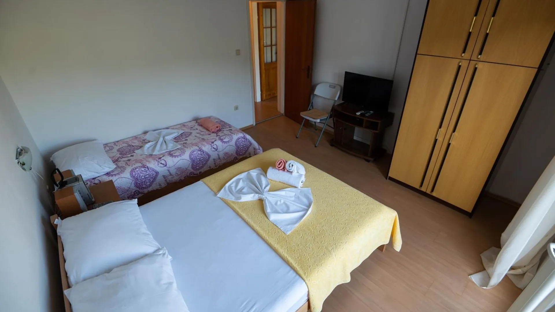Marina'S Apartments Razanac 0*,